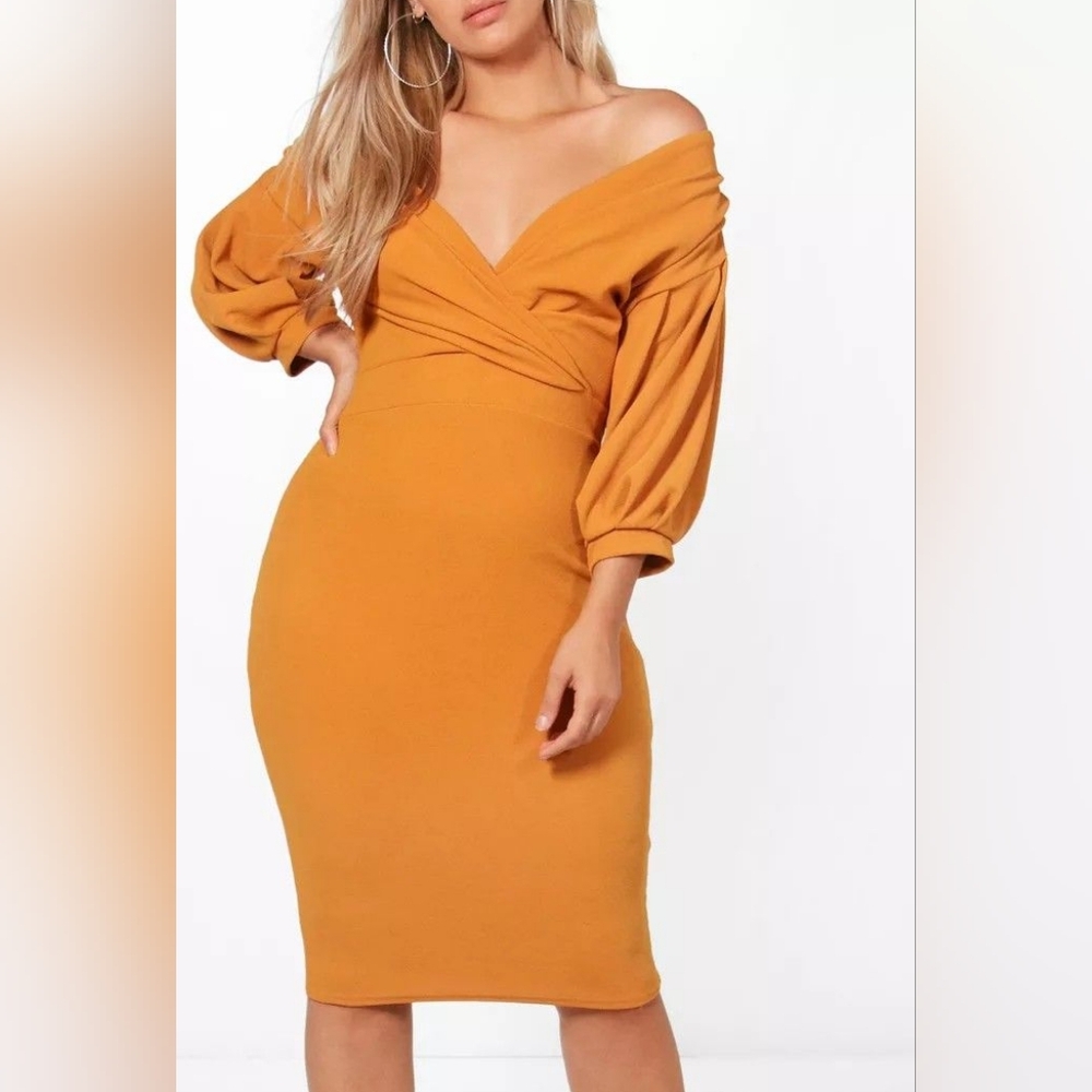 Boohoo-Plus off the shoulder wrap dress, Sz 20-NEW *Can be worn on the shoulder*
